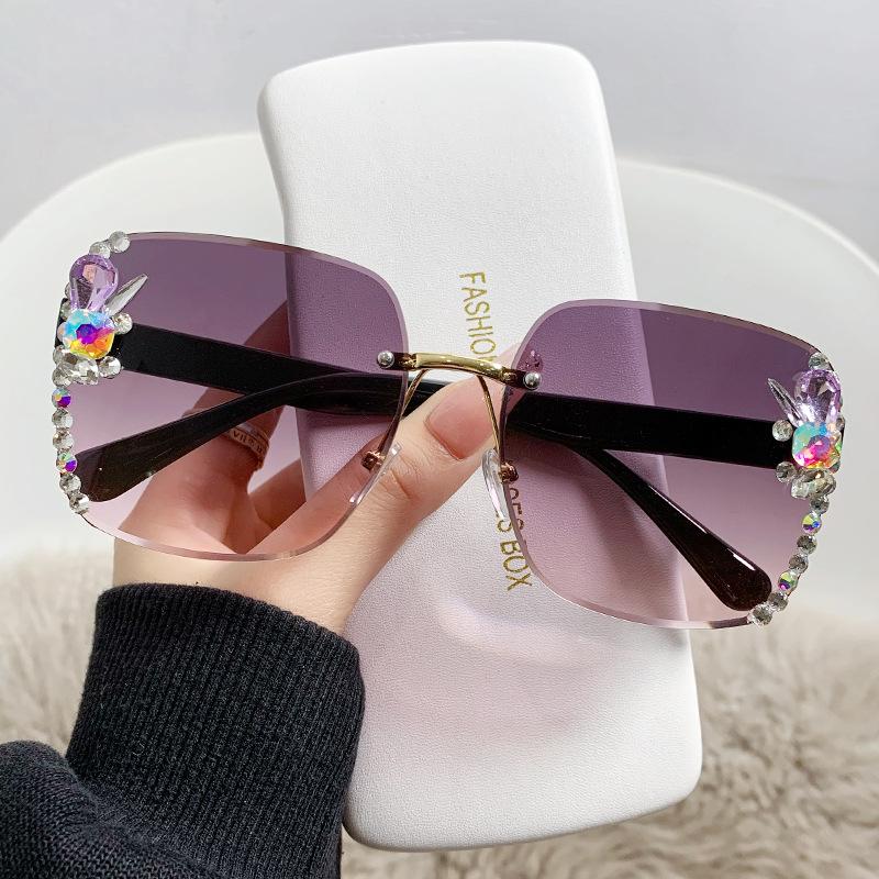 Frameless cut edges for women diamond-set sunglasses Fashion large frame sunshade protection UV sunglasses