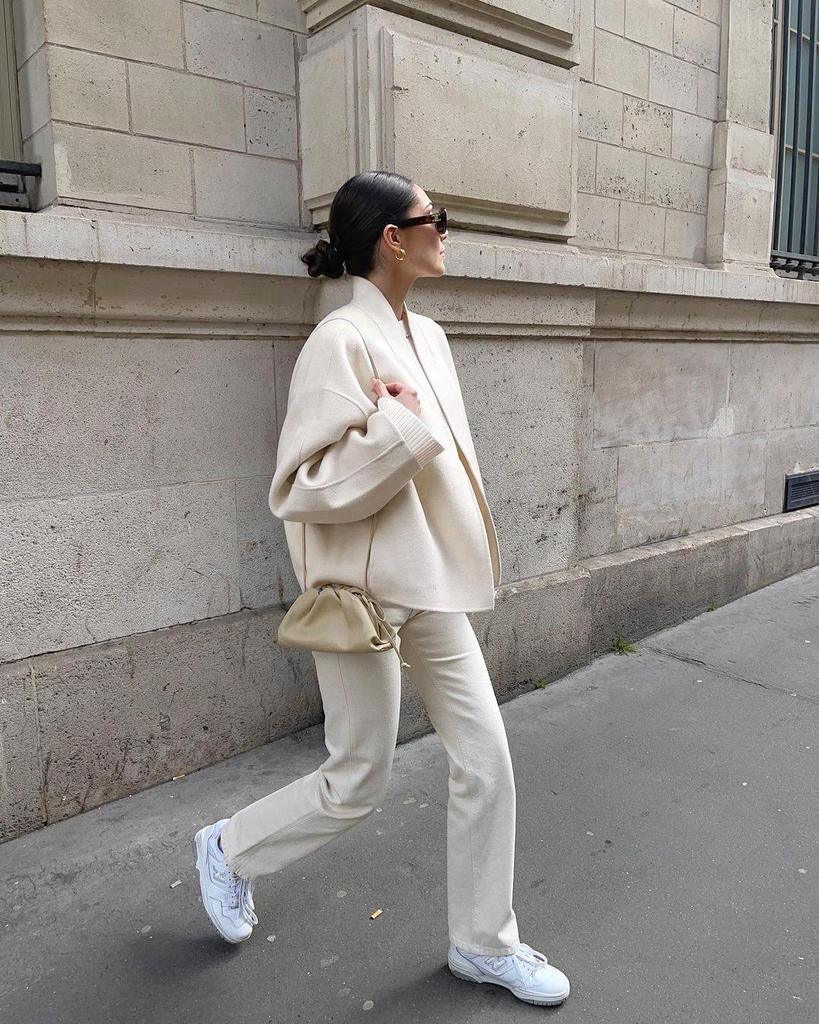 New Women's 2025 Autumn/Winter V-Neck Woolen Coat – Loose, Lazy Style for a Chic European and American Look