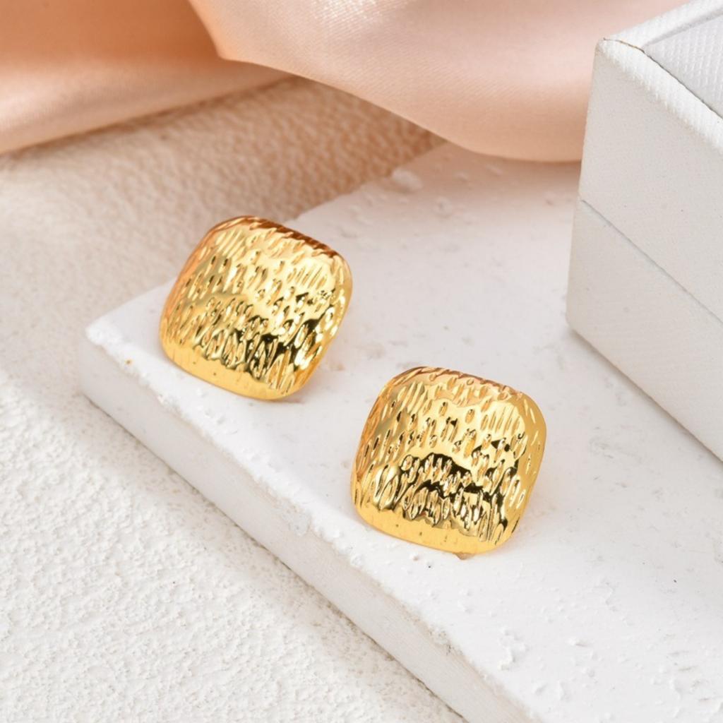 1 Pair Stylish 18K Gold Plated 304 Stainless Steel Ear Post Stud Earrings Heart Flower Butterfly Starfish For Women Gift