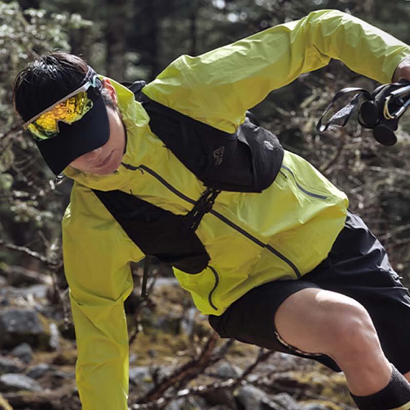 Pelliot Unisex Outdoor Windproof Lightweight Hiking Shell Jacket
