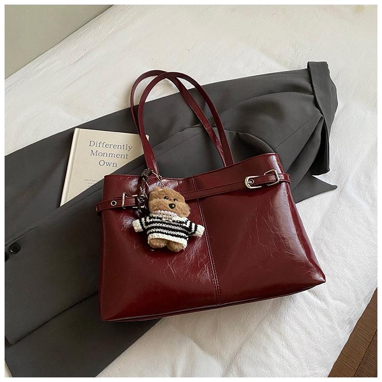 Suede Large Capacity Bag Women's Winter New Retro Fashion Armpit Bag Commuter Simple Tote Bag