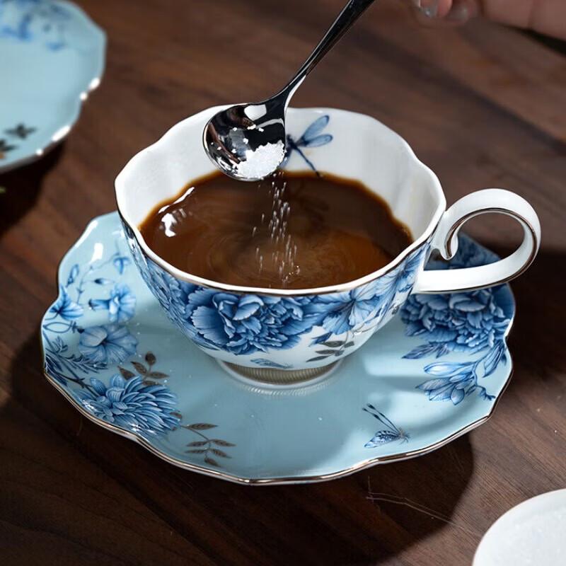 Set da 3 pezzi in ceramica per tazza da caffè e piattino Era Celadon Auratico