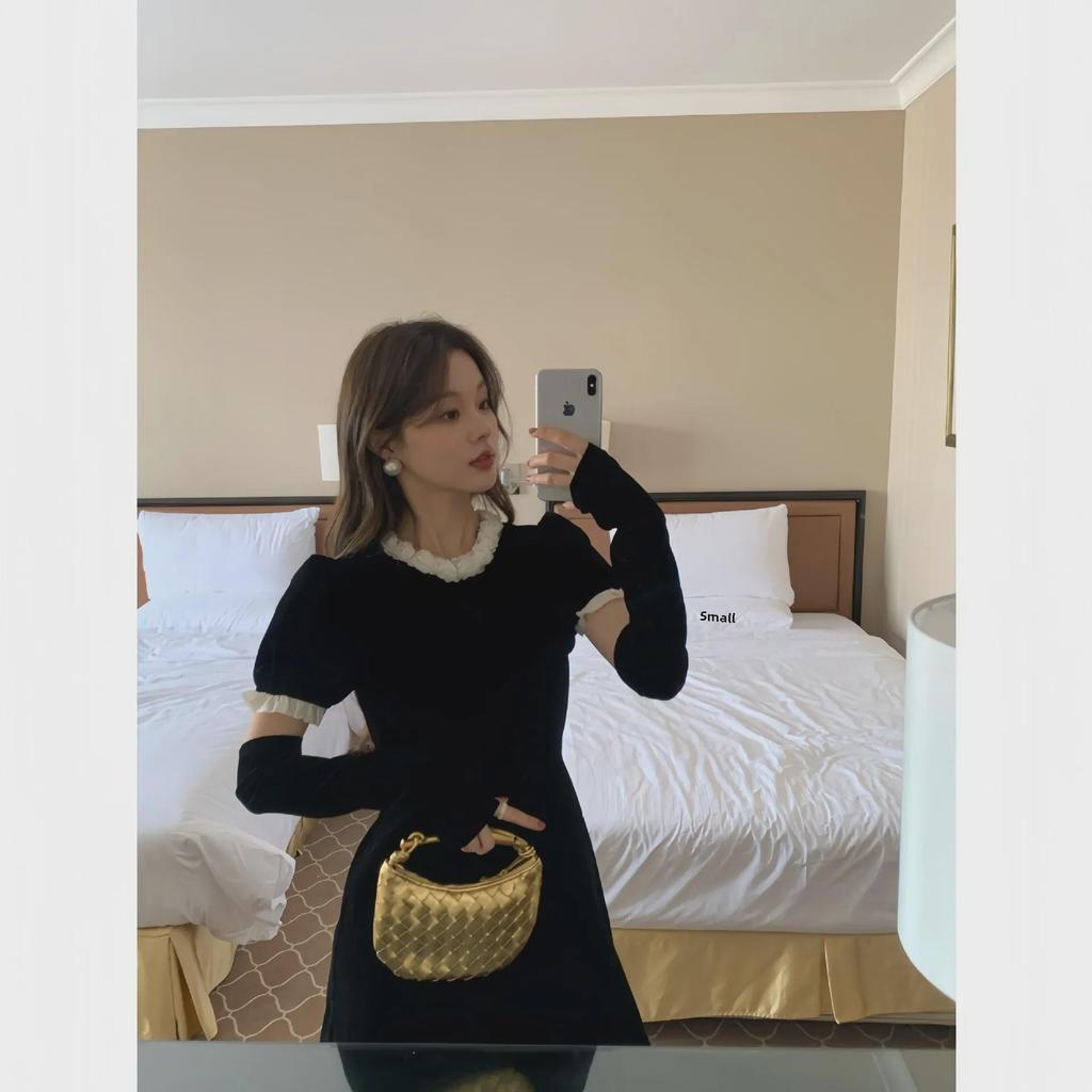 2024 Winter French Style Velvet Dress with Elegant Sleeves - Interpretation of Beauty F2197