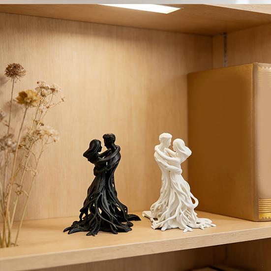 3D-gedruckte Statue eines Paares, Romantische Skulptur einer Paarumarmung mit hohlem Design, Nordische Dekoration für Hochzeitsjubiläum, Schwarz
