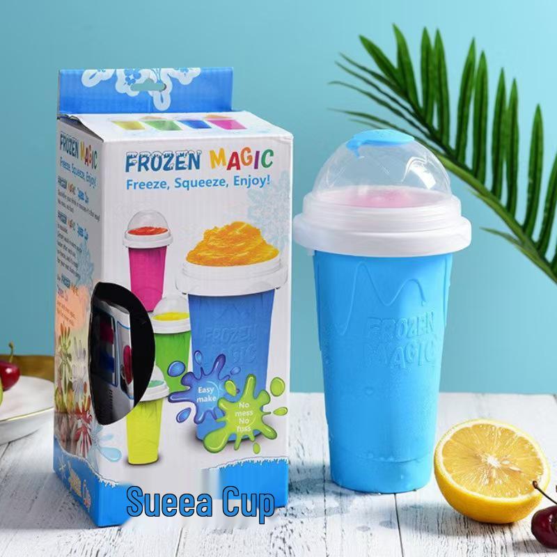 Self-Cooling Smoothie Cup: One Squeeze to Chill for Summer Refreshment