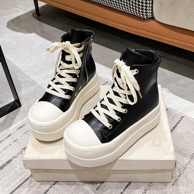 Zapatillas de Lona de Caña Alta con Suela Gruesa Estilo Queen Fan Negras para Mujer Verano 2025 Nuevas Versátiles que Aumentan la Altura Suela Blanda Casual Tipo Board