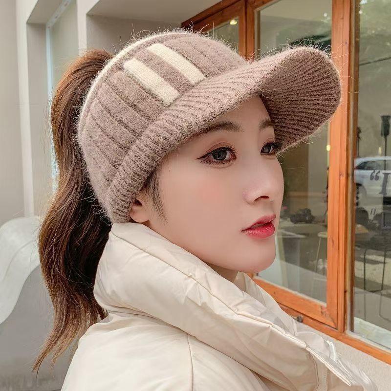 Women's Fashion Empty Top Woolen Hat - Perfect for Autumn and Winter, Knitted Warmth, Stylish Design, Breathable Comfort, Versatile Matching