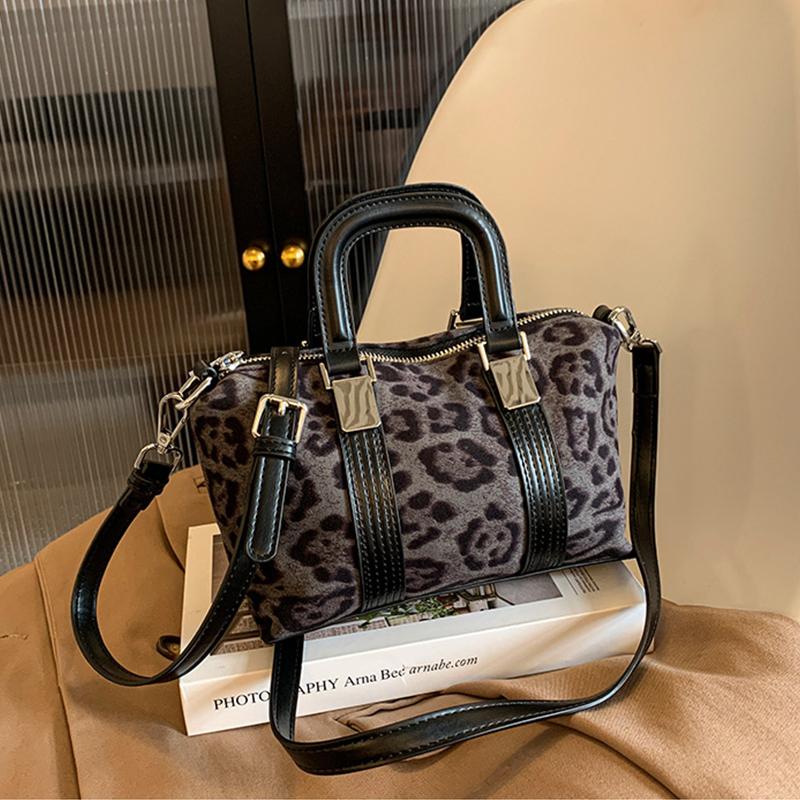 Leopard Print Retro Bag Autumn and Winter High-quality Niche Boston Bag New Fashion Single Shoulder Crossbody Bag