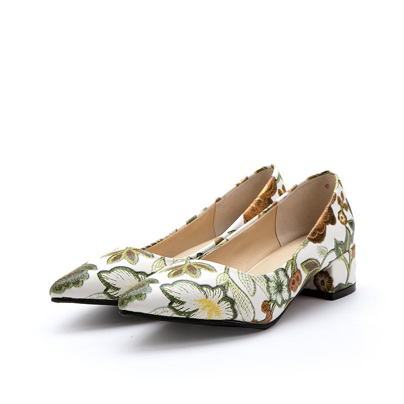 Elegant Flower Print Low Heels Shoes Woman Casual Shallow Party Pumps Female Short Heels Designer Loafer Shoes Large Size 45