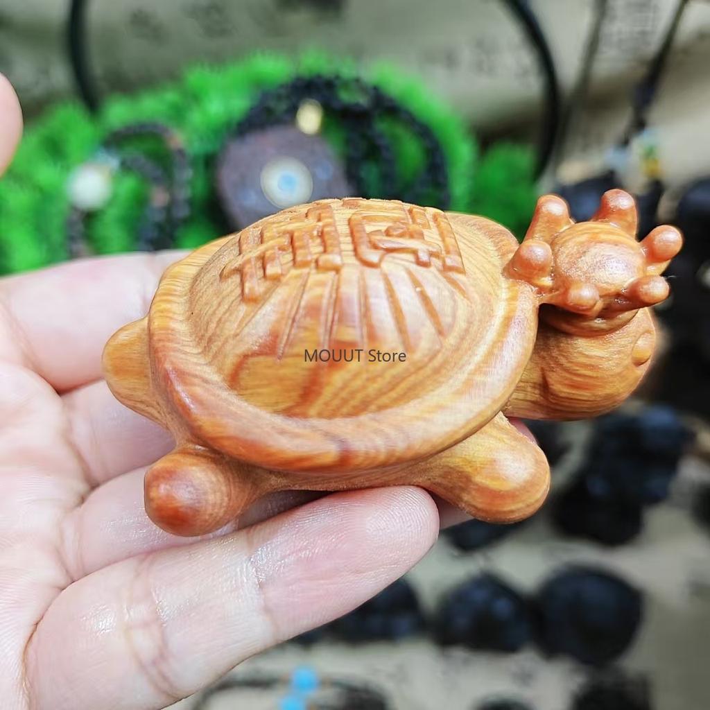 Wooden Carved Champion Cute Turtle Handheld Piece-Solid Wood Carved Pet Cartoon Ornament Car Hanging Decoration