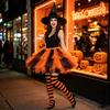 Costume da Strega di Halloween per Donna Adulta Gonna Tutù in Tulle con Cappello da Strega Calze a Righe Set da Strega Fantasia per Festa in Maschera