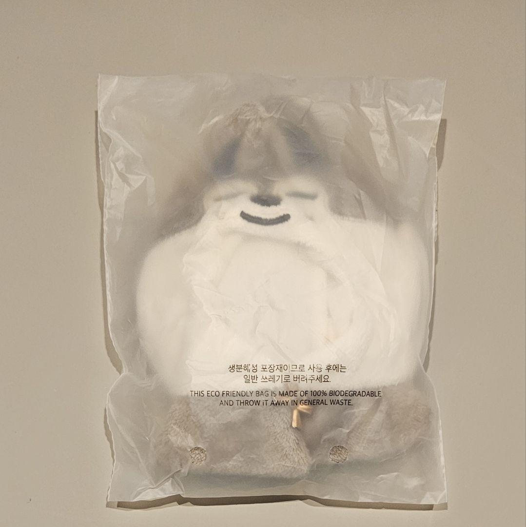 

[USED] StrayKids Bang Chan Wolfchan outfit 10cm plush toy