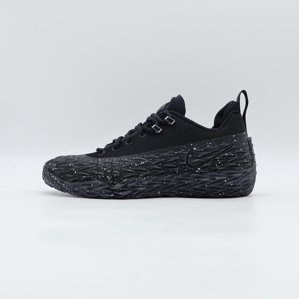 IO8062-003 Nike ST Charge "Grit" (Menns)