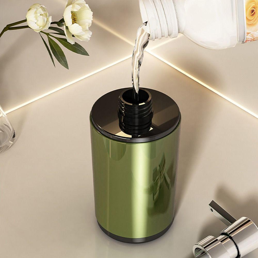 Nepropustné lahvičky na tekuté mléko, lahvičky na sprchový gel s pumpičkou, držák na dezinfekci rukou, Hotel