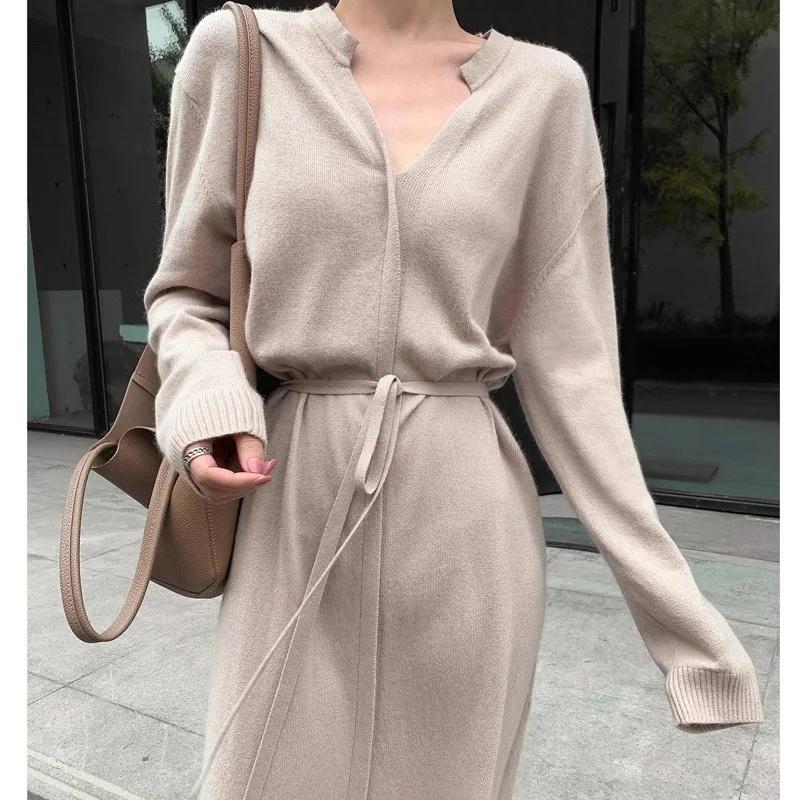 Slimming V-Neck Sweater Women's Style New Fashion Dress