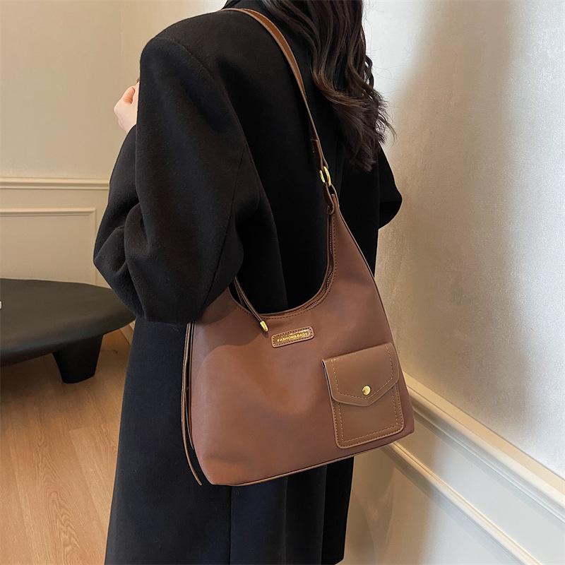 

Contrasting Color Large-Capacity Messenger Bag Class Commuter Tote Bag Trendy Texture Shoulder Bag темно-коричневого