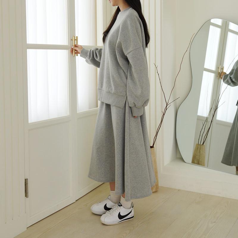 2023 Trendy Two-Piece Suit Skirt: Casual Tea-Style Early Autumn Outfit