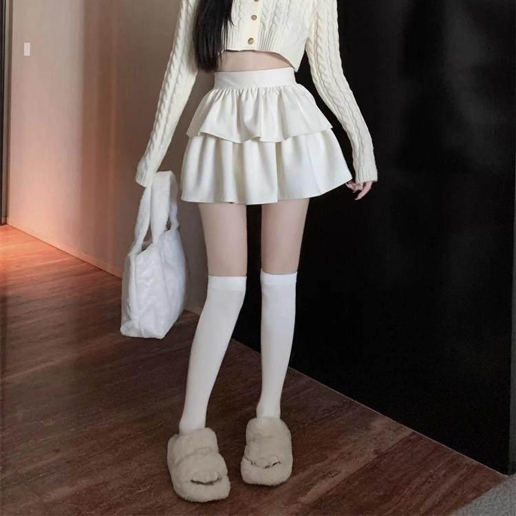 Women's High-Waisted White Wool Plaid Ruffle Skirt - A-Line, Fluffy Autumn Style, Anti-Exposure.