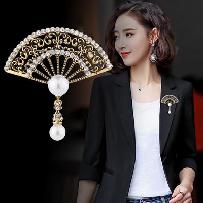 Nuova spilla retrò a ventaglio con cristalli e perle, spilla da bavero per camicia, spilla da colletto, gioielli da donna, accessori, regali