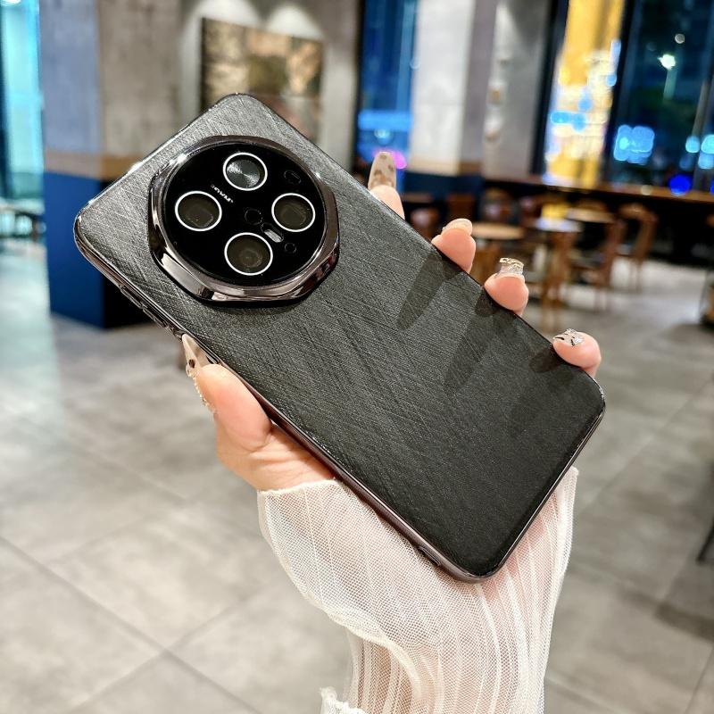For Huawei Mate 70 Pro Plus Case PU Leather Luxury Gold Filigree Silver Brocade Phone Cover with Reinforced Camera Lens Guard