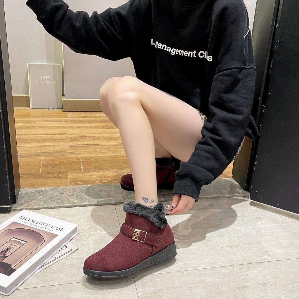Winter Thick Anti Slip Women's Snow Boots Round Toe Thick Soled Short Tube Warm Ankle Boots Wear Resistant Plus Size Cotton Boot