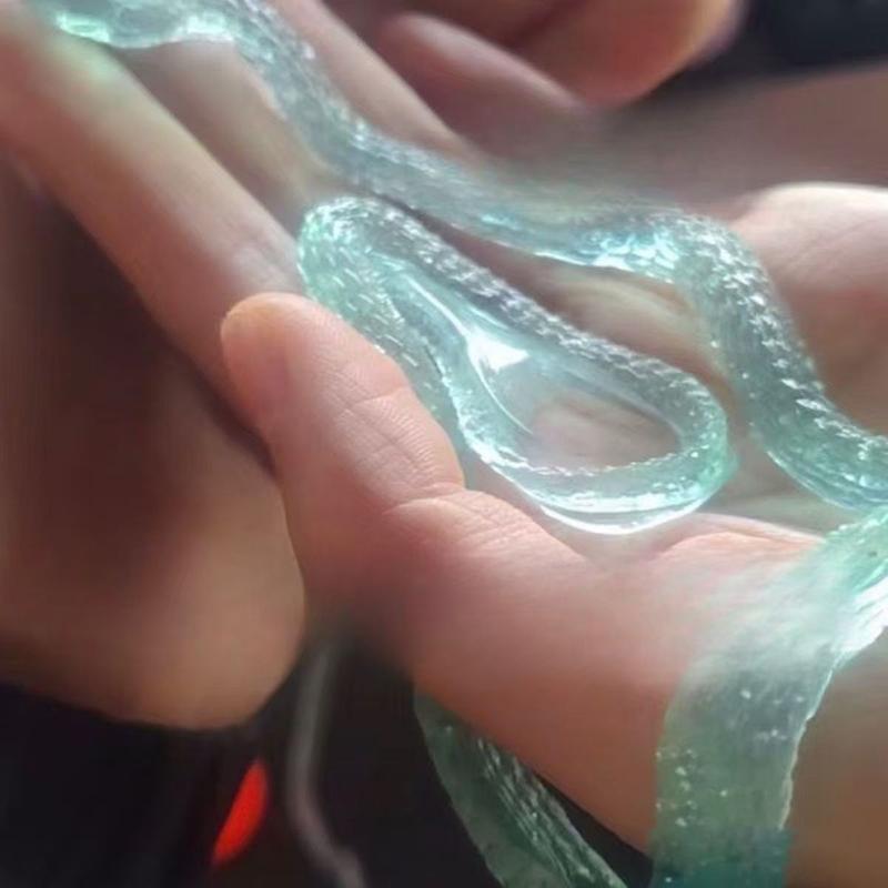 

1 шт. Имитация прозрачной щипающей змеи, животные, ТПР, духовная змея, фигурки, модель, детская игрушка для снятия стресса, подарок