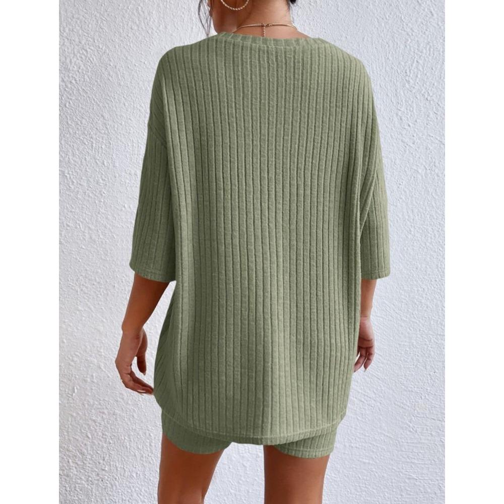 Women's Spring Solid Color Casual Outfit, Crew Neck Loose Top & Shorts Two-Piece Set