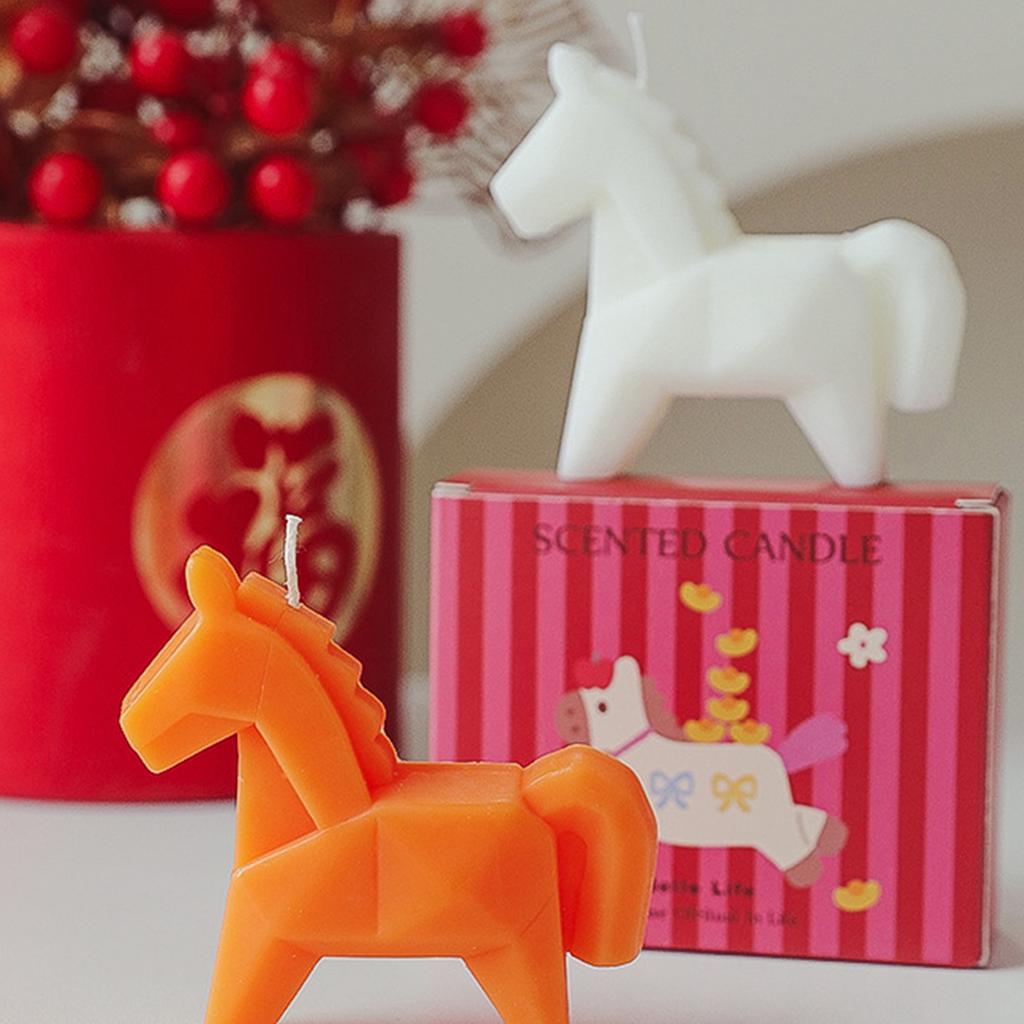 1Pc Pony Shape Scented Candle, Chinese New Year Decor, Handmade Aromatherapy Candle, Freesia & Narcissus Fragrance Home Ornament
