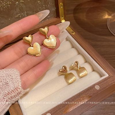 A Pair of Gold Double Love Stud Earrings for Women's Versatile Glossy Earrings, Hong Kong Style Earrings.
