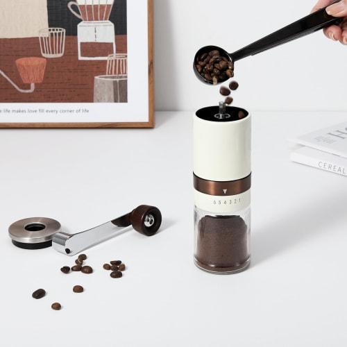 VKCHEF Coffee Mill, Hand Coffee Grinder with Ceramic Mortar, Coffee Bean Grinder, 6-Degree External Adjustment, Easy Cleaning, Washable, Compact, Rapi