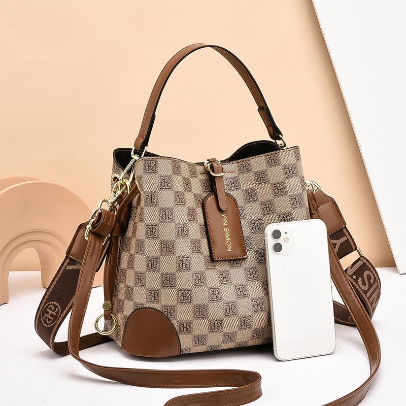 Bags Large Capacity Women's Bucket Bags 2025 New Women's Bags Niche High-end Single Shoulder Messenger Bags Women's Handbags