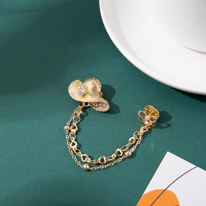 European & American Multi-layer Chain Brooch - Stylish British Badge with Flower Pin for Versatile Clothing Decoration