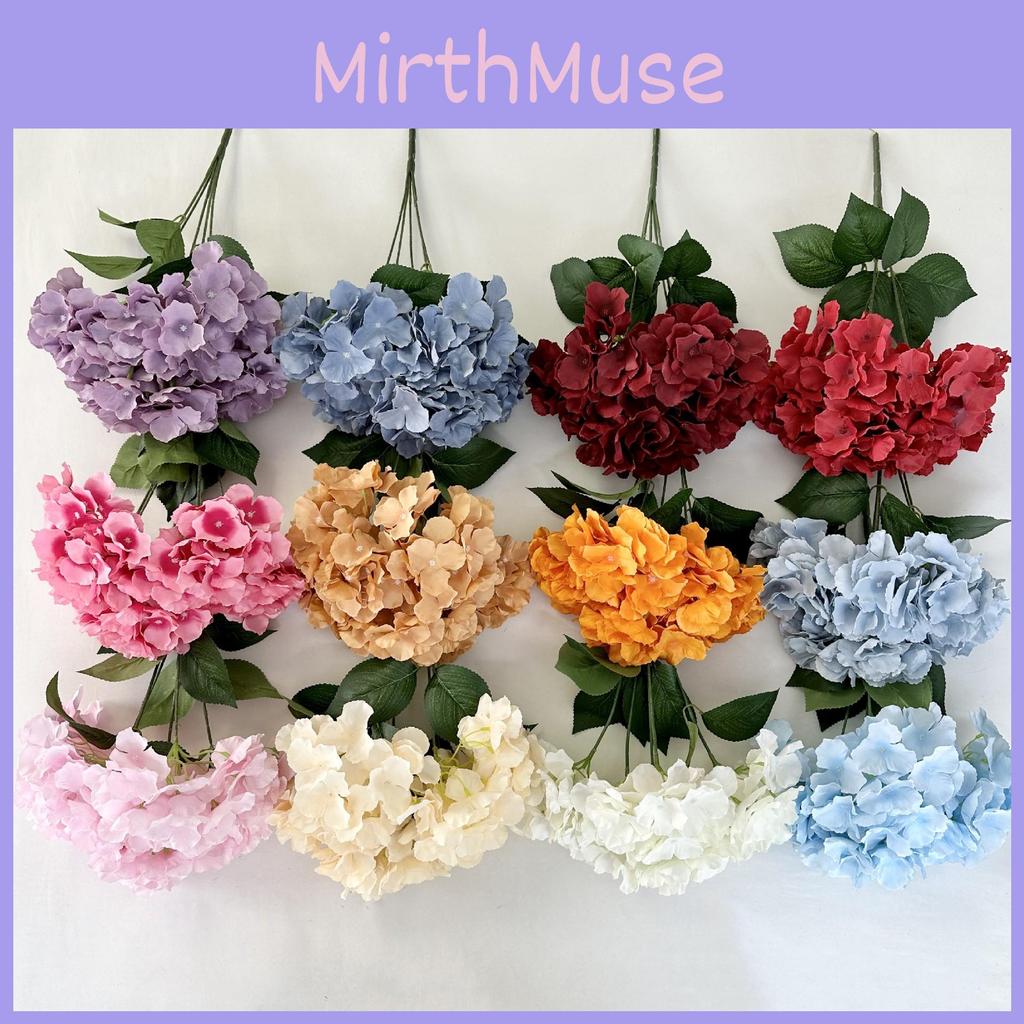 Classic Silk Flower Handheld Bouquet With Large Petals For Festive Decor And Photography