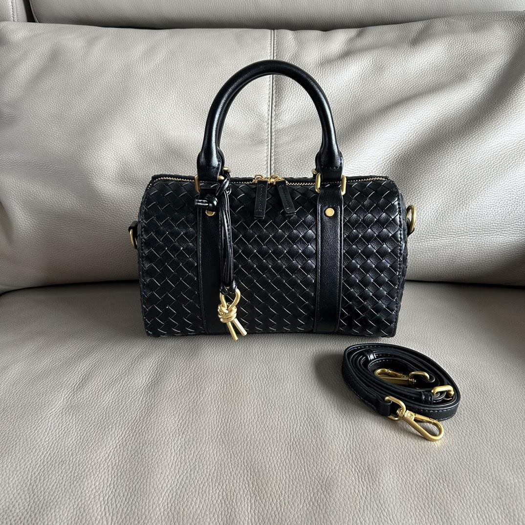 

Вязаная сумка-подушка Boston из коровьей кожи и новая модная сумка ручной работы для поездок на работу через плечо 24x12x25cm чёрный