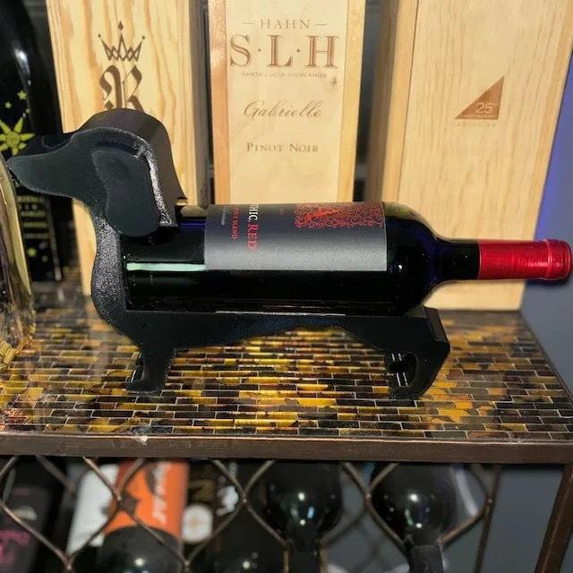 Minimalist Sausage Dog Wine Rack Ornament - Desktop Display, Red Wine Holder