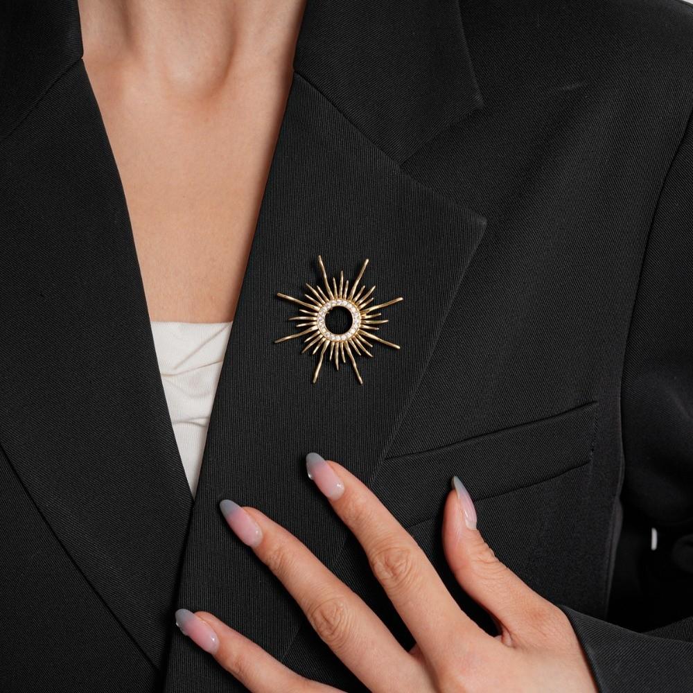 Banquet Zircon Sun Brooch Corsage Ornament Metal Glossy Brooch Long Hollow Sun Pin  Men/Women