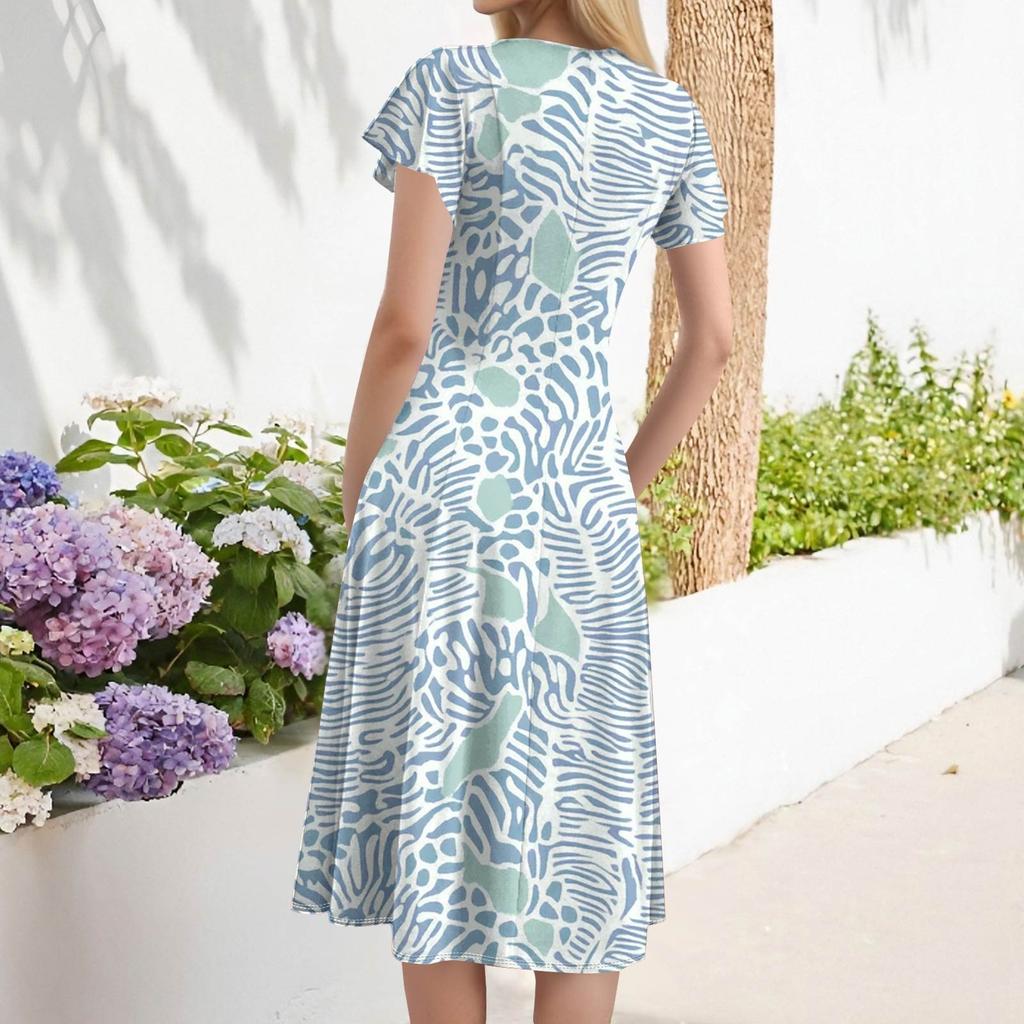 A Casual And Fashionable V-Neck Short-Sleeved Medium-Length Dress With Floral Prints For Women