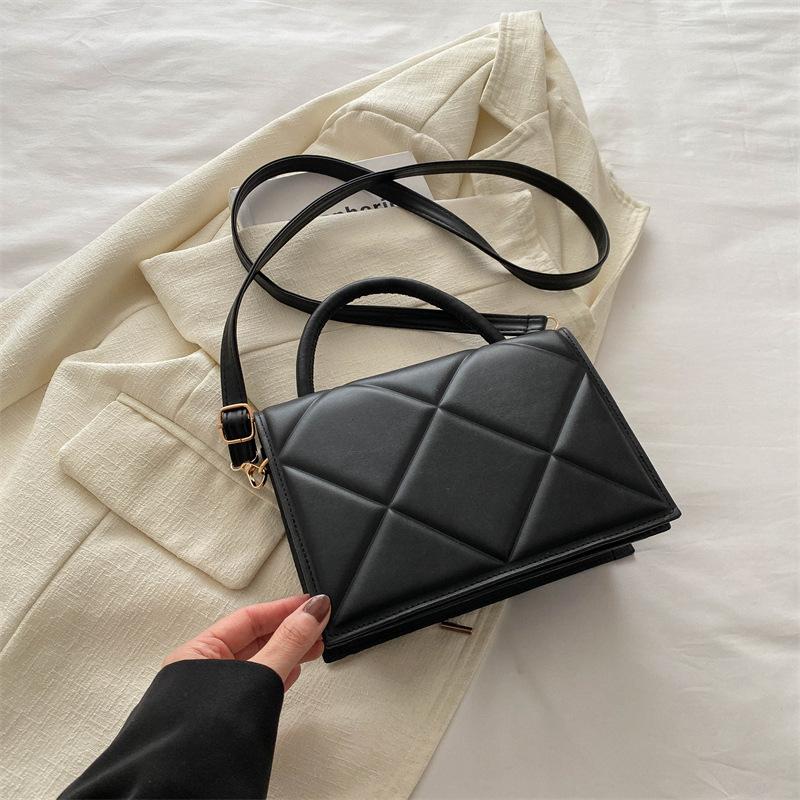 Rhombus Temperament Simple Fashion Handbag 2025 Spring New Versatile Ins Solid Color Messenger Bag Small Square Bag Women