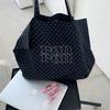PATTERN LOGO SHOPPER NAVY DOT
