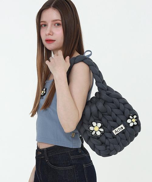 Acho Daisy Flower Knitted Pompon Tote Bag_Deep Gray