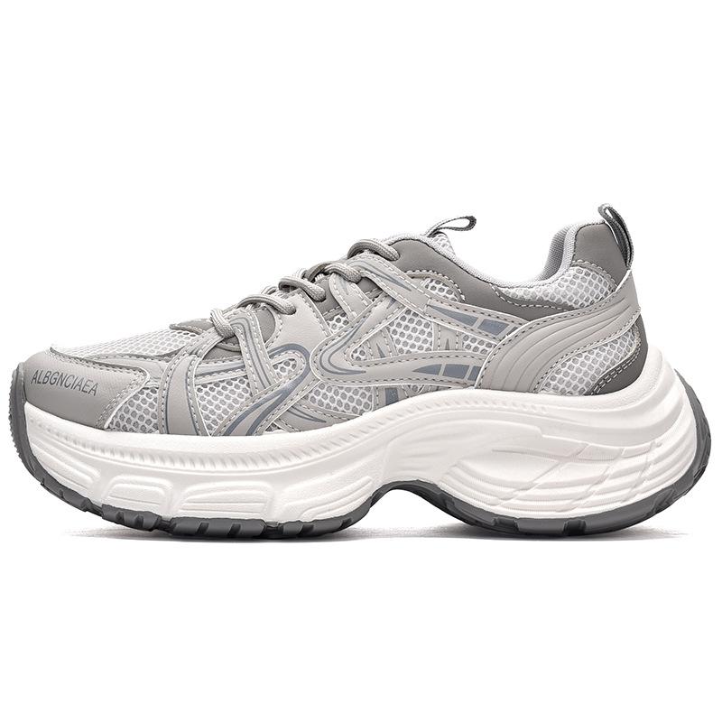 Chaussures de papa à plateforme en maille pour femmes 2025 printemps et été nouvelle version coréenne polyvalentes bout rond à lacets assorties couleurs chaussures de sport décontractées tendance