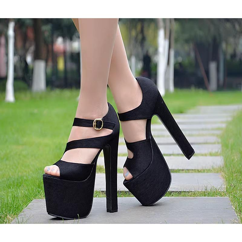 Fashion 2024 New Summer Thick Heels 18cm Hate Sky High Dance Runway Nightclub Super High Heels Platform Female Sandals 16 Cm Model