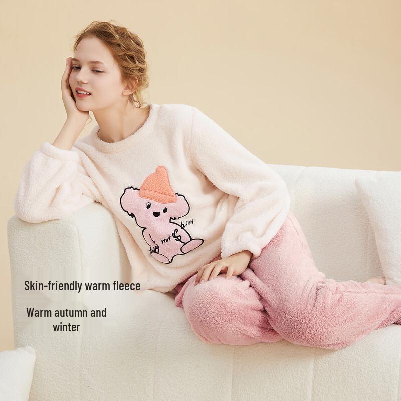 

Women s Fleece Sleepwear Set