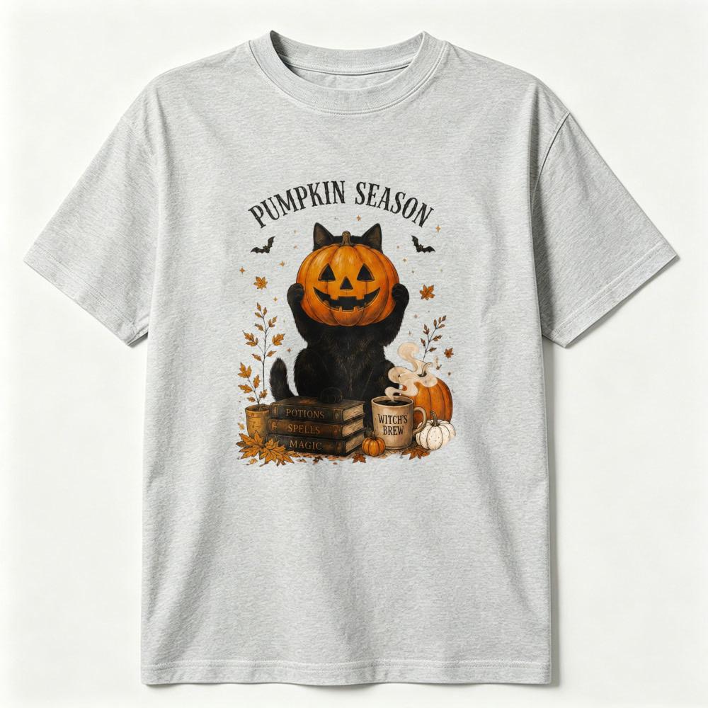 Halloween Black Cat Graphic Shirt Spooky Pumpkin Cat Tee Cute Halloween Cotton T-Shirt Fall Graphic Shirt Funny Halloween Gift