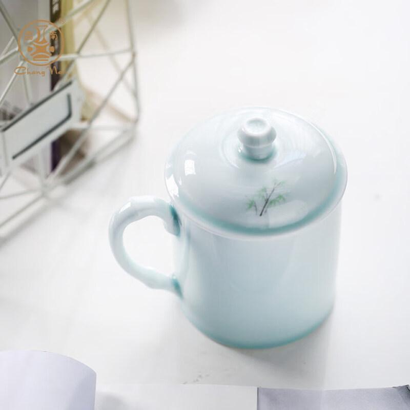 Jingdezhen Ceramic Office Mug with Lid and Handle