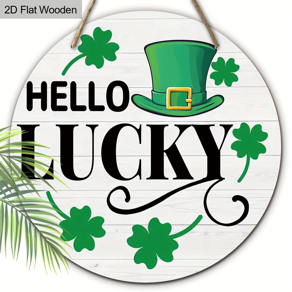 Rustic Wooden Sign with Shamrock Lucky Clover Pattern, Round Sign for Front Door, Wall Hanging Decor - Ideal St Patricks Day Gift for Family & Friend
