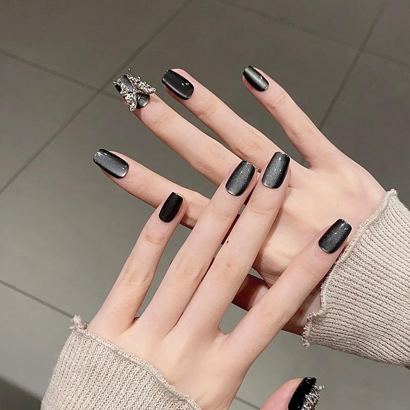 

Градиєнтні золотисті фольговані знімні наклейки для нігтів - Осінньо-зимова колекція