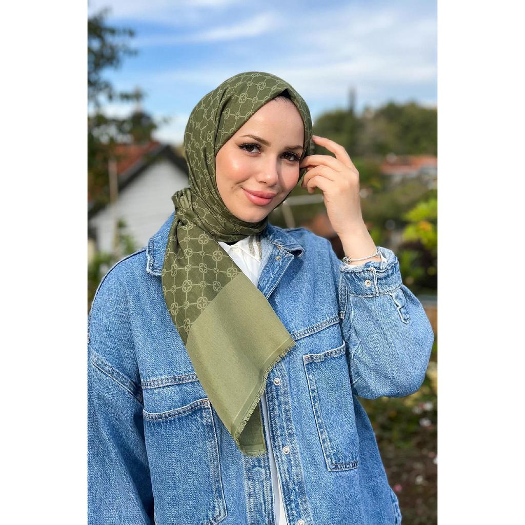 Elegance Monogram Shawl - 1090100-913 - Smoked