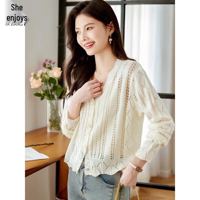 

Women s Lightweight V-Neck Knit Cardigan One Size