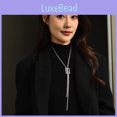 Trendige geometrische Kristall-Bekleidungsaccessoire-Halskette, ideal für Herbst-Winter-Mode-Looks